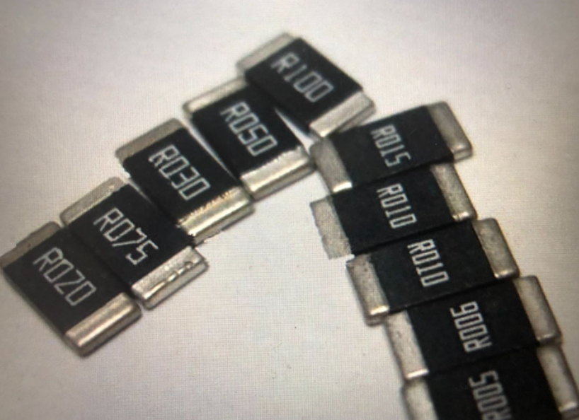 电阻，那顾名思义就是电的阻力，原理是什么呢？